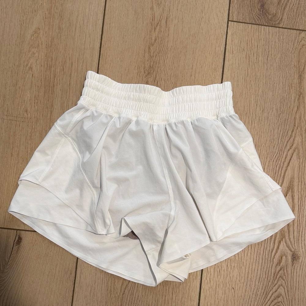 Lululemon shake it out high-rise shorts xxs worn once